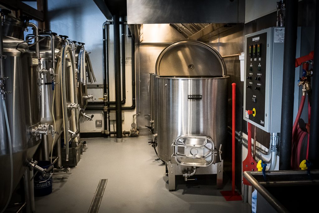 Bear-Hands-Brewery-Putnam-CT-0006