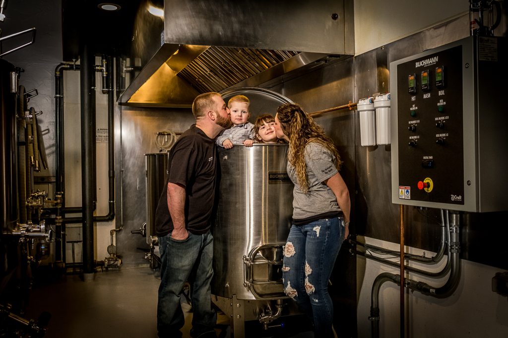 Bear-Hands-Brewery-Putnam-CT-0014