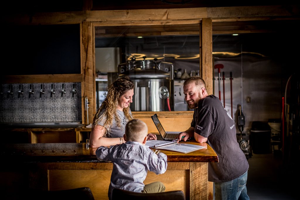 Bear-Hands-Brewery-Putnam-CT-0027