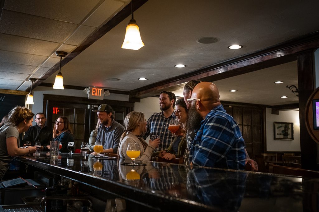 Bear-Hands-Brewery-Putnam-CT-0074