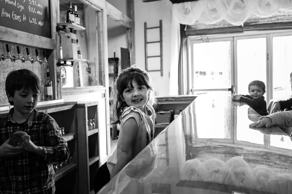 Bear-Hands-Brewery-Putnam-CT-0102