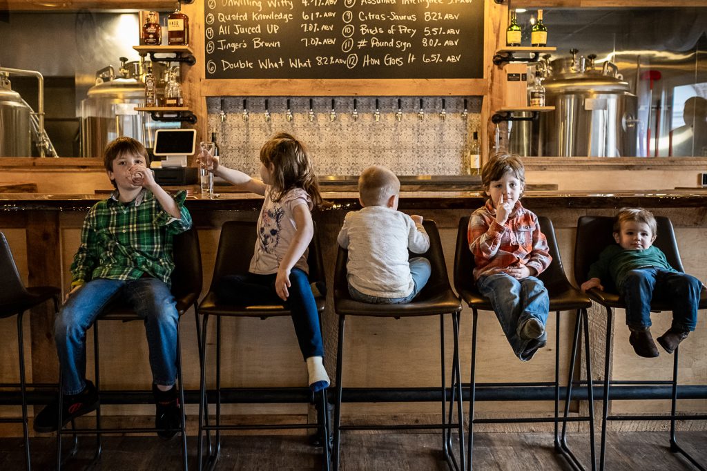 Bear-Hands-Brewery-Putnam-CT-0111